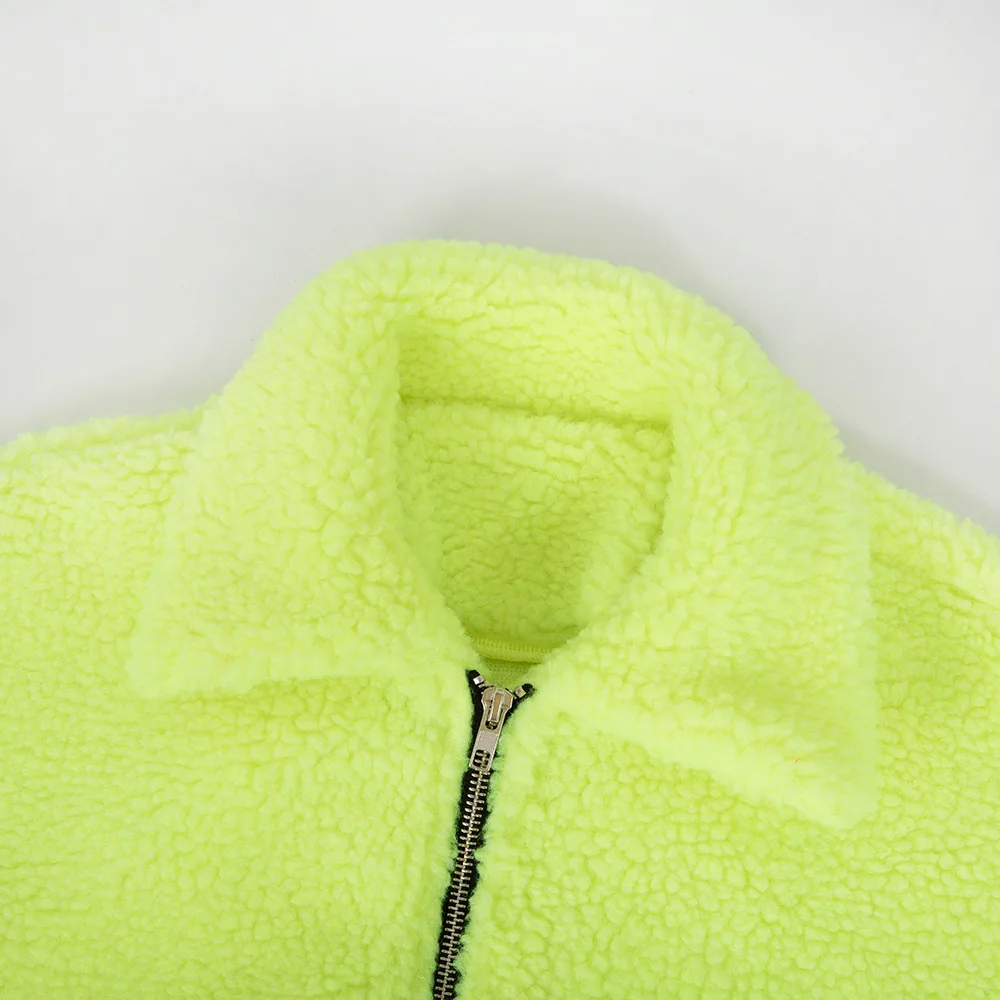 11937208658_1966242478