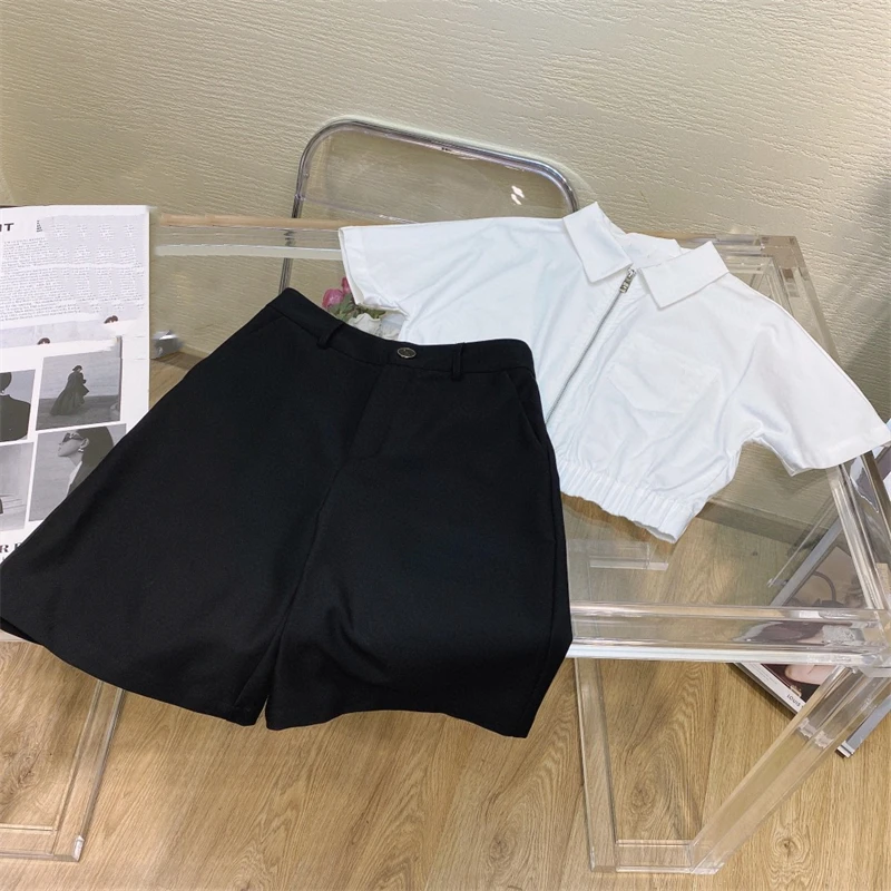 限定配送 襟を折りたたんだ女性用2点セット 白いシャツと黒のショートパンツ ベルト付き 夏のファッション 高品質 オンライン直販店 Ongoing Southloopmarket Com