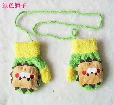 1 Pair lion Детские перчатки с милым котиком и карамельной пандой из мультфильма; утепленные бархатные зимние детские рукавицы с веревкой на пальцах; теплые детские перчатки - Цвет: 1 Pair lion