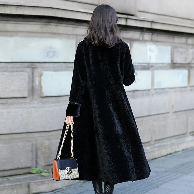 

2020 New Real Coat Winter Sheep Shearling Jacket Women Mink Collar Long Luxury Fur Coats and Jackets ZM-12821
