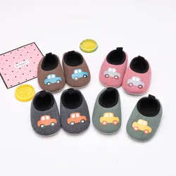 Zapatillas de casa transpirables para niños y niñas, zapatos de suela suave antideslizante, calcetines bonitos para primeros pasos, para Otoño e Invierno