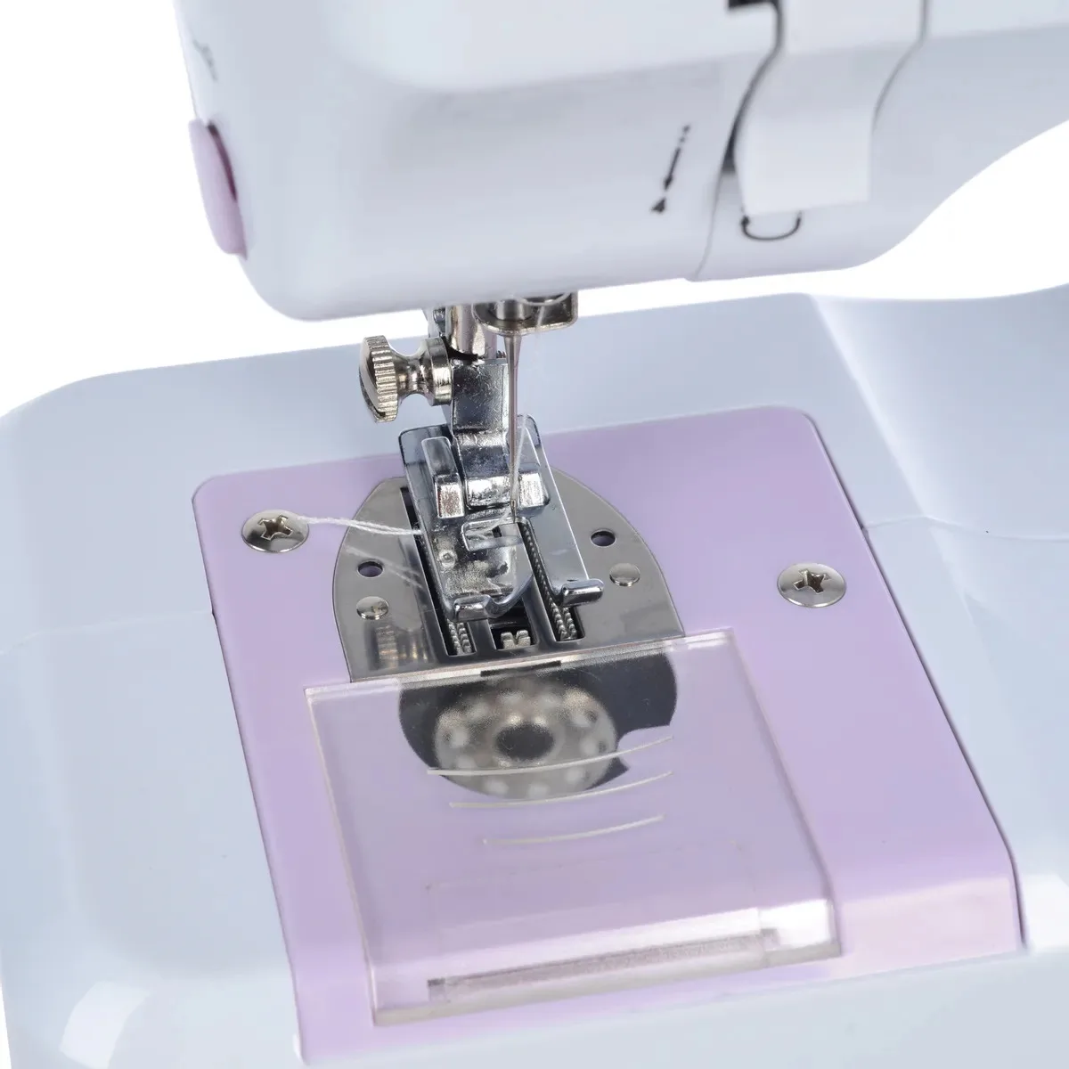 Швейная машина FIRST FA-5700-2 Purple (Встроенный нитеобрезатель, кнопка реверса,обратный ход, обратный шов, освещение, подсветка рабочей поверхности, cъемная прижимная лапка)
