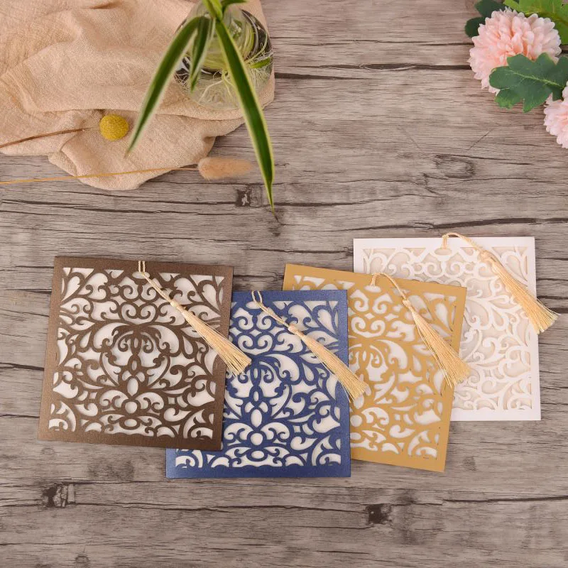 

1pcs Sample Laser Cut Wedding Invitations Card Square Flower Greeting Cards Customize with Tassel Wedding Party Favor Decoration