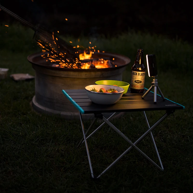  NatureHike superfine quality compact folding camp tables sturdy durable Aluminum Table Top Great fo