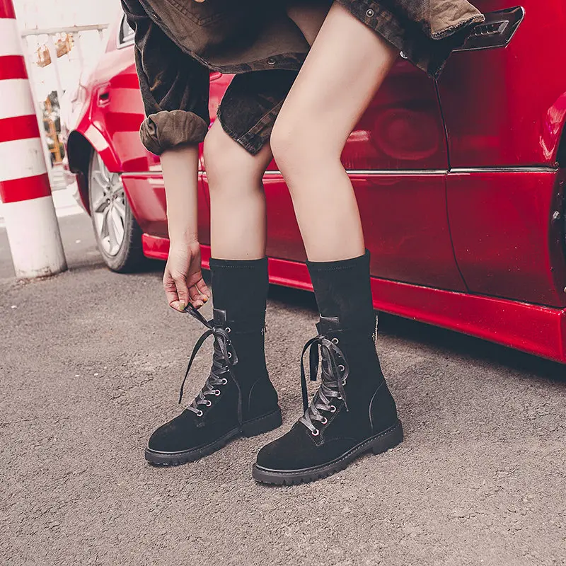 

Lace Up Boots Shoes Bootee Woman 2019 Luxury Designer Booties Ladies Flat Heel Martins For Women Round Toe Low Heels booties