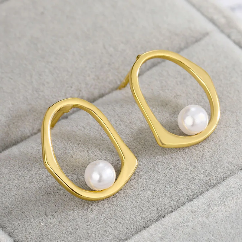 Серьги для женщин 2020 в Корейском стиле золотой неправильной круглый жемчужные