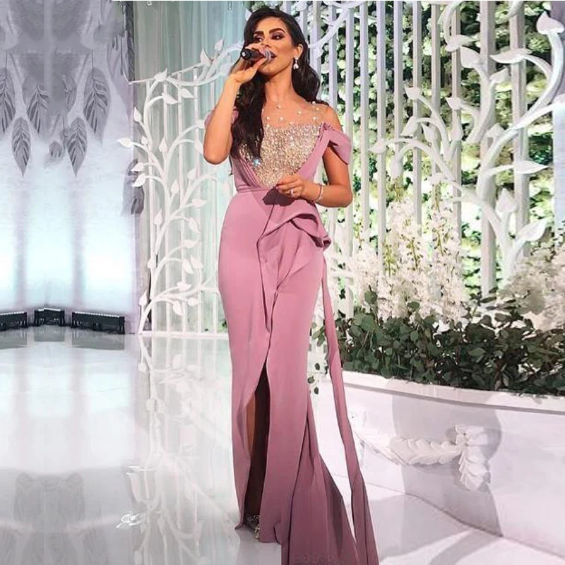 

2020 Prom Dresses Middle East Pearls Beaded Sheer Neckline with Blush Pink Split Evening Gowns with Side Sash Train