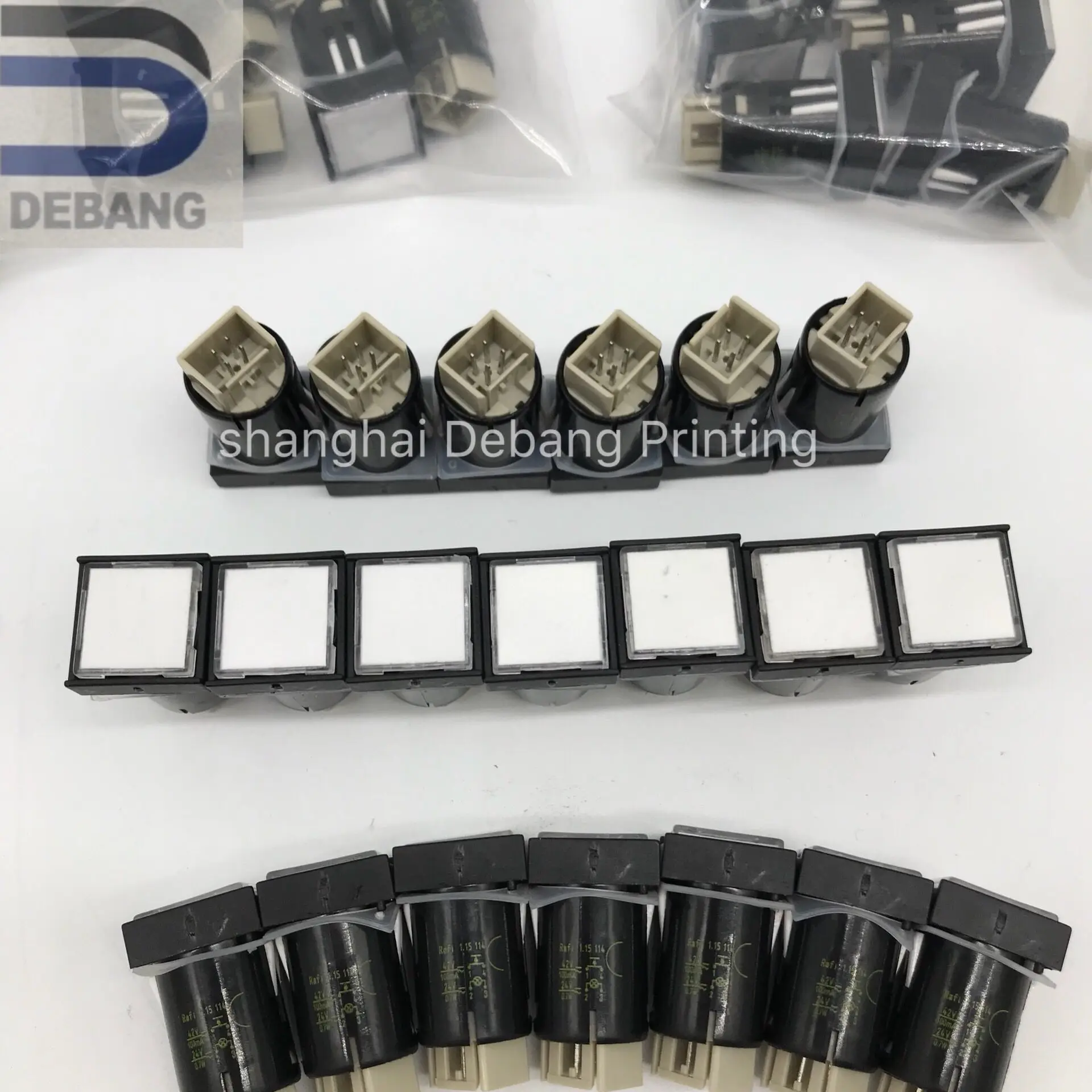 CPC button 81.186.3855 500pcs a lot | Компьютеры и офис