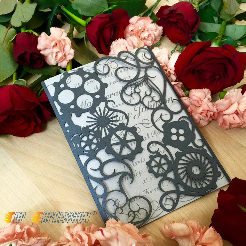 

1 pcs Meet Huang Lace Metal Cutting Dies Steampunk Borders Craft Dies Cuts for DIY Scrapbooking Embossing Paper card making