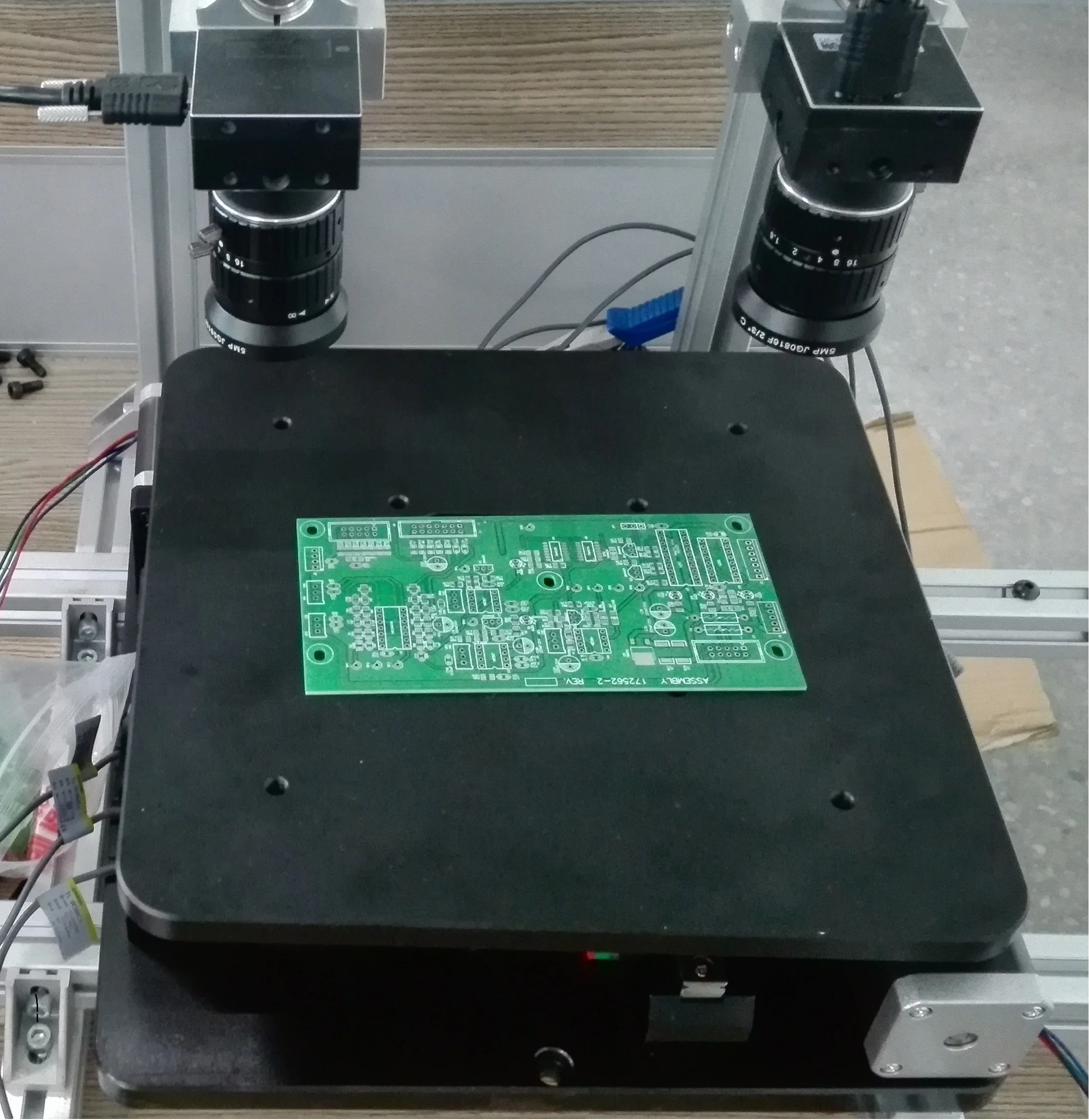 

CCD visual alignment correction UVW platform 250 XYY platform