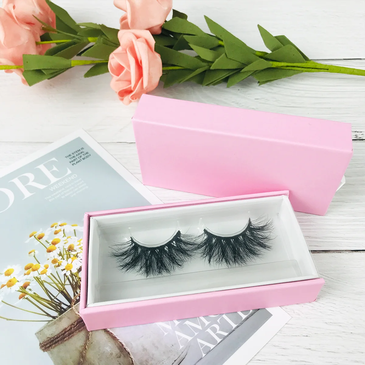 Wholesale Custom Empty Magnetic Boxes Brand 12-25mm Faux Natural Eyelashes Packaging Mink Fluffy Extension Lashes in Bulk 3