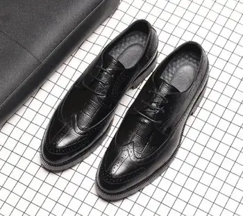 

Men 4 falt colour dress shoes Genuine leather pointed toe Breathable Bullock handmade shoes men party office oxford size 38-48