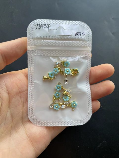 3D Alloy Nail Art Charms Crystal Rhinestone Colorful Flower/Bee Royal Diamonds Jewelry Vividly Luxury Metal Nail Supply J3