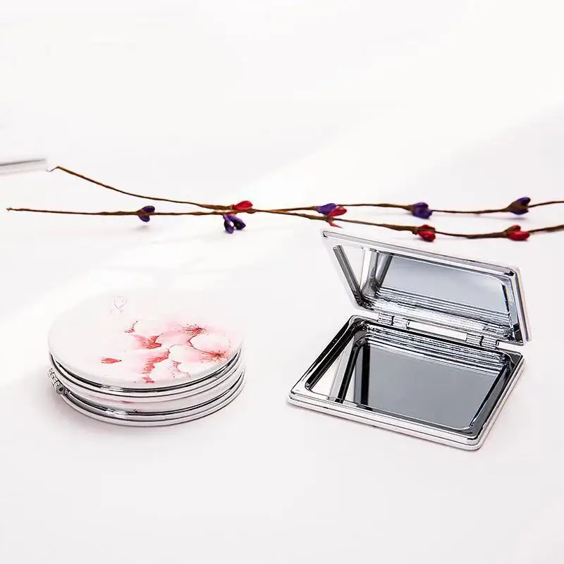Мультяшное портативное зеркало для макияжа, декоративное зеркало, индивидуальное модное круглое зеркало, мини зеркало для макияжа, подарочное складное зеркало