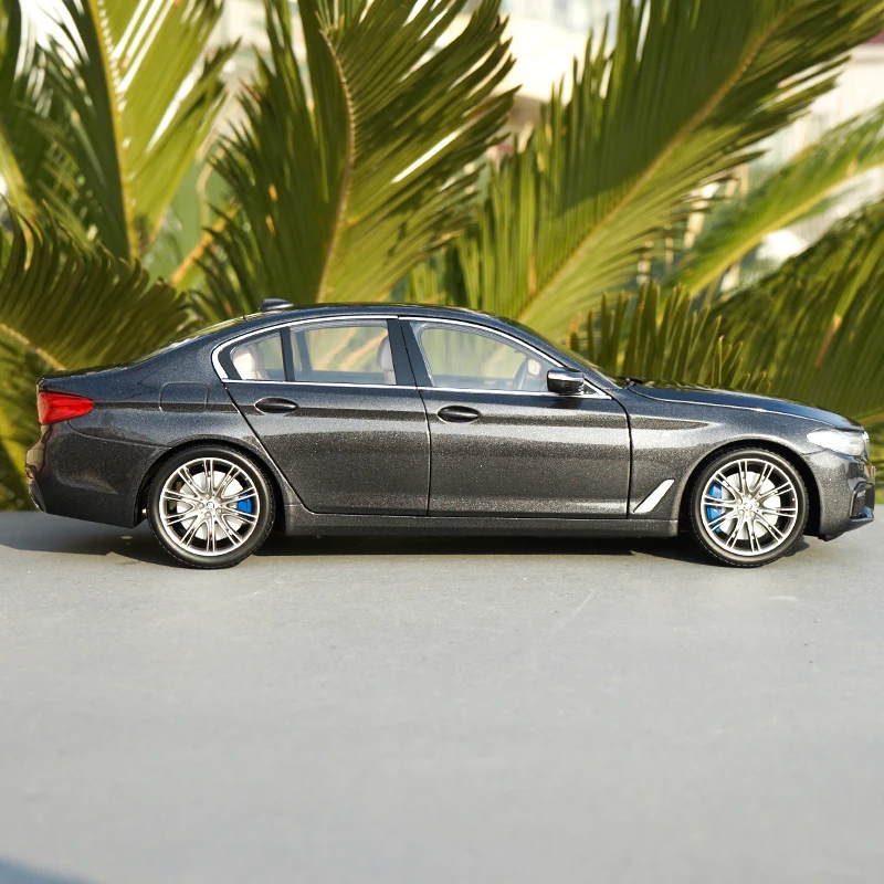 bmw g30 diecast