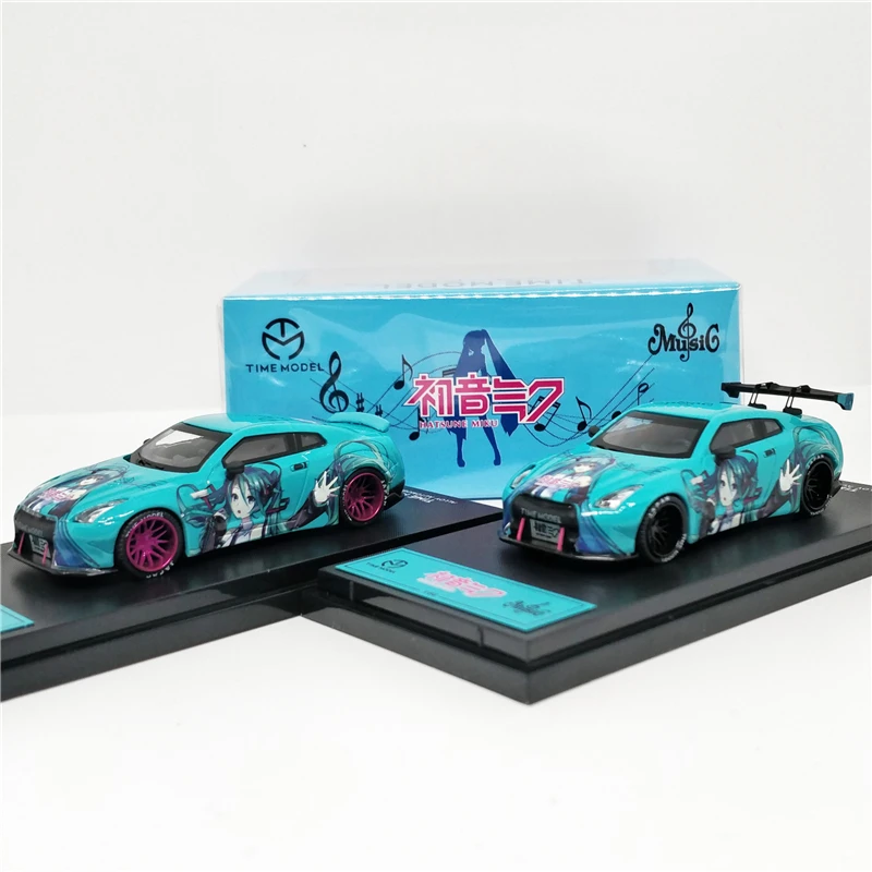 2CARS Sale 1: 64 модель Nissan GTR R35 Хацунэ Мику краска автомобиля Itasya литая под давлением модель автомобиля - Цвет: 2CARS Sale