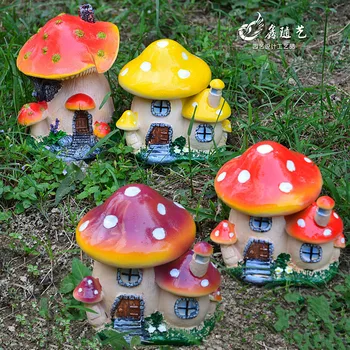 

Mini Mushroom Dollhouse Cute 10cm Mushroom Miniature Resin Ornament Fairy Garden Flower Potted Plant Craft
