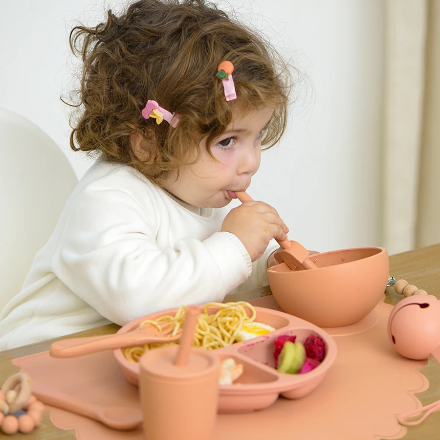 Cartoon Animal Baby Placemat Lace Silicone Placemat Children Tableware Waterproof Soft Silicone Easy To Clean Boys Girls Gift 5