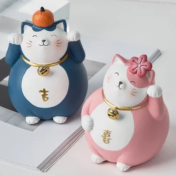 

European Style Lucky Cat Resin Craft Ornament Modern Pastoral Animal Home Decoration Statue Figurine Artificial Accessories