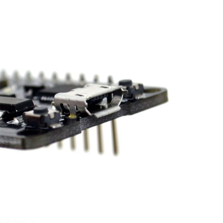 ESP32 ESP-32 ESP32S ESP-32S CP2102 беспроводная WiFi плата Bluetooth Micro USB двухъядерный усилитель мощности модуль ультра-низкая мощность