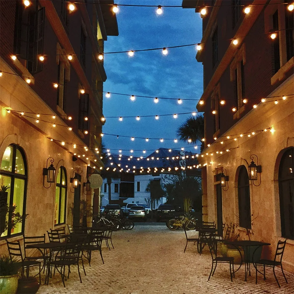 

LED Outdoor Weatherproof High-End Commercial Grade Lights- WeatherTite Technology - Includes 2-watt LED Bulbs - 50 Foot Strand