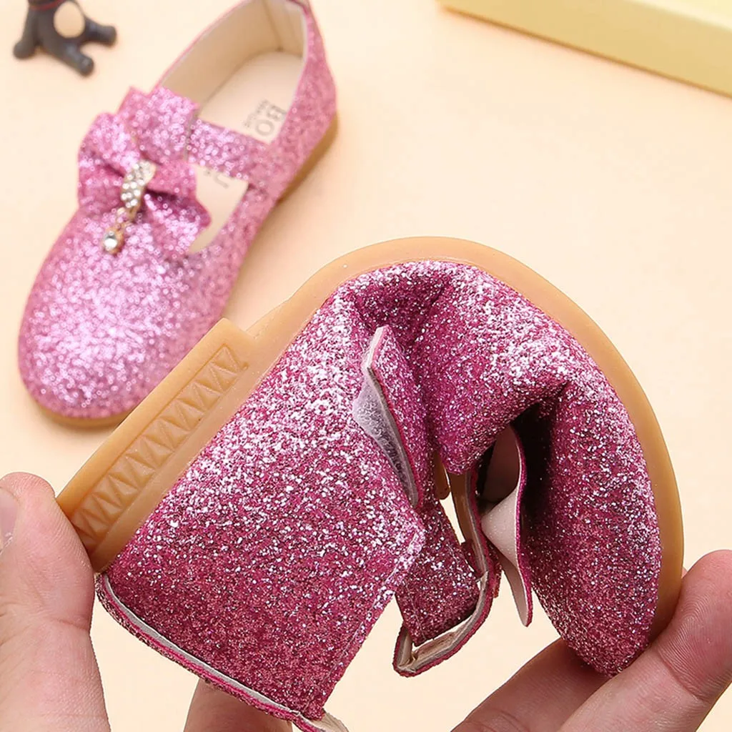 Новые осенние сандалии для девочек; сандалии с бантиком на высоком каблуке для детей ясельного возраста; тонкие модельные туфли принцессы с блестками; цвет розовый