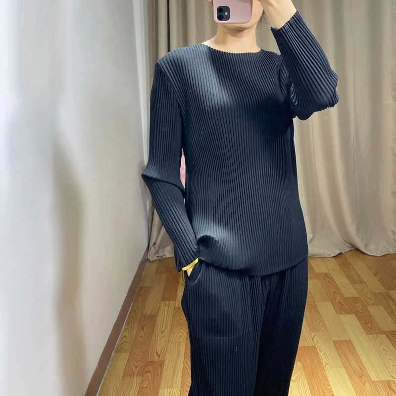 Changpleat осенние новые женские плотные топы футболки miyak плиссированные модные однотонные с круглым вырезом и длинным рукавом большие эластичные женские футболки s