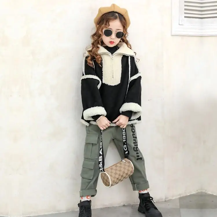 Baby Girl Fur One Sweater 2019 Autumn and Winter Models Locomotive Wind Lamb Hair Short Coat Lapel Jacket | Детская одежда и обувь