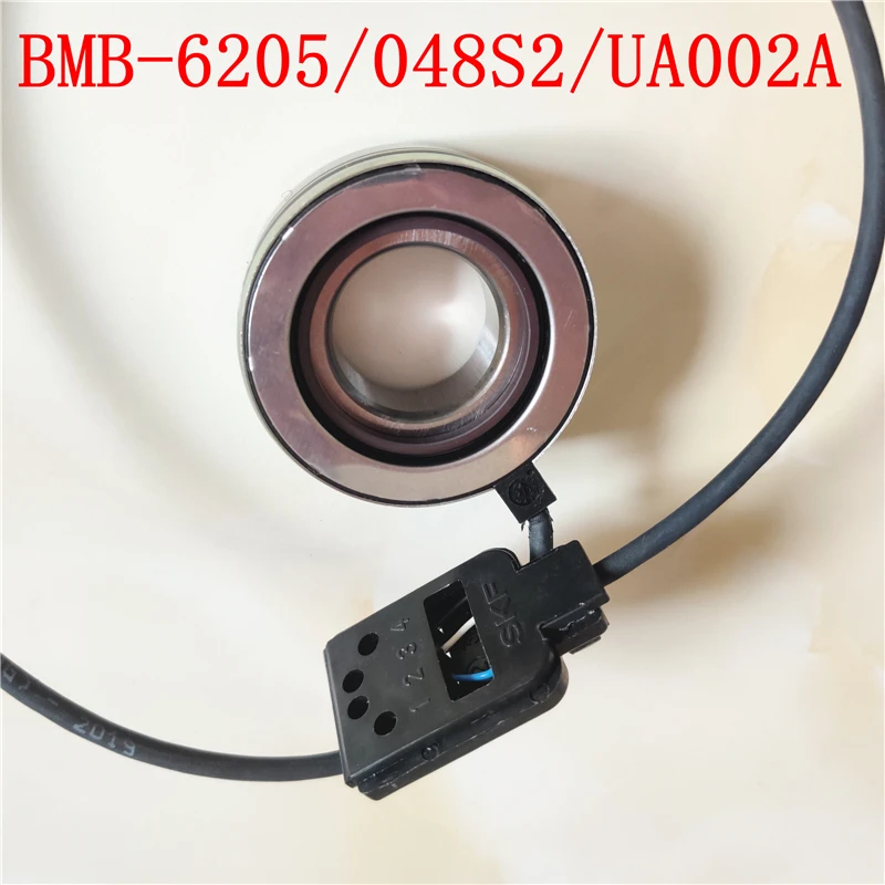 France SKF BMB 6205 048S2 UA002A 4 Wire Speed Sensor Speed Encoder Bearing Sensor for Electric Forklift Motor