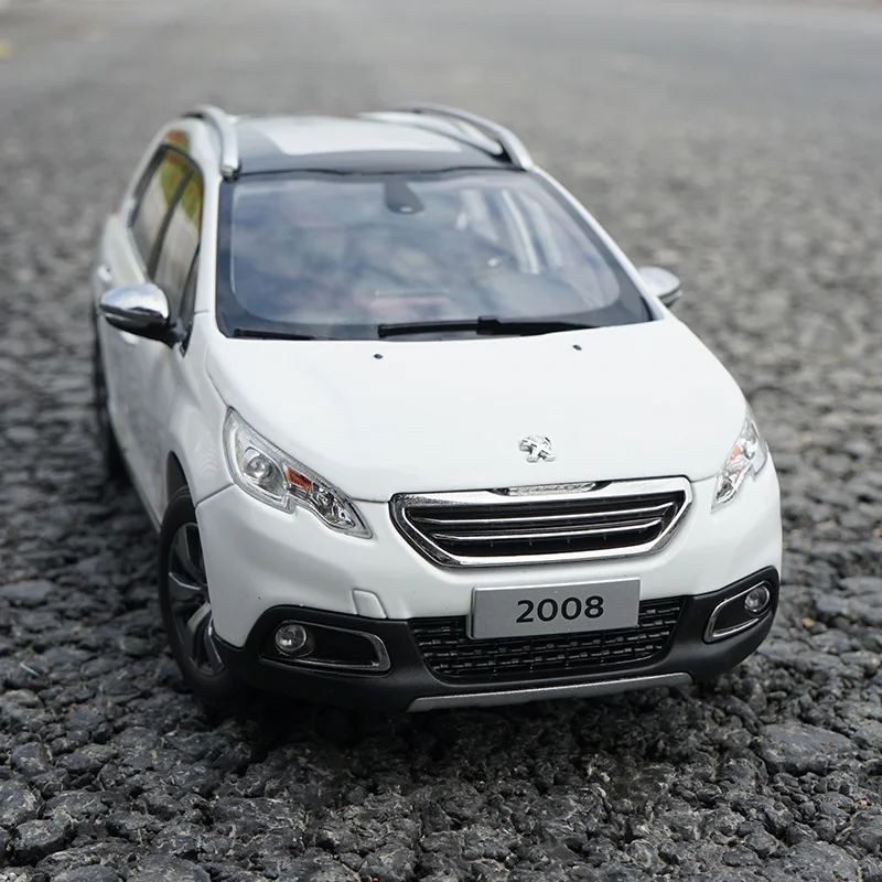 Масштаб 1:18 масштаб 2008 внедорожник PEUGEOT литой автомобиль Коллекционная модель