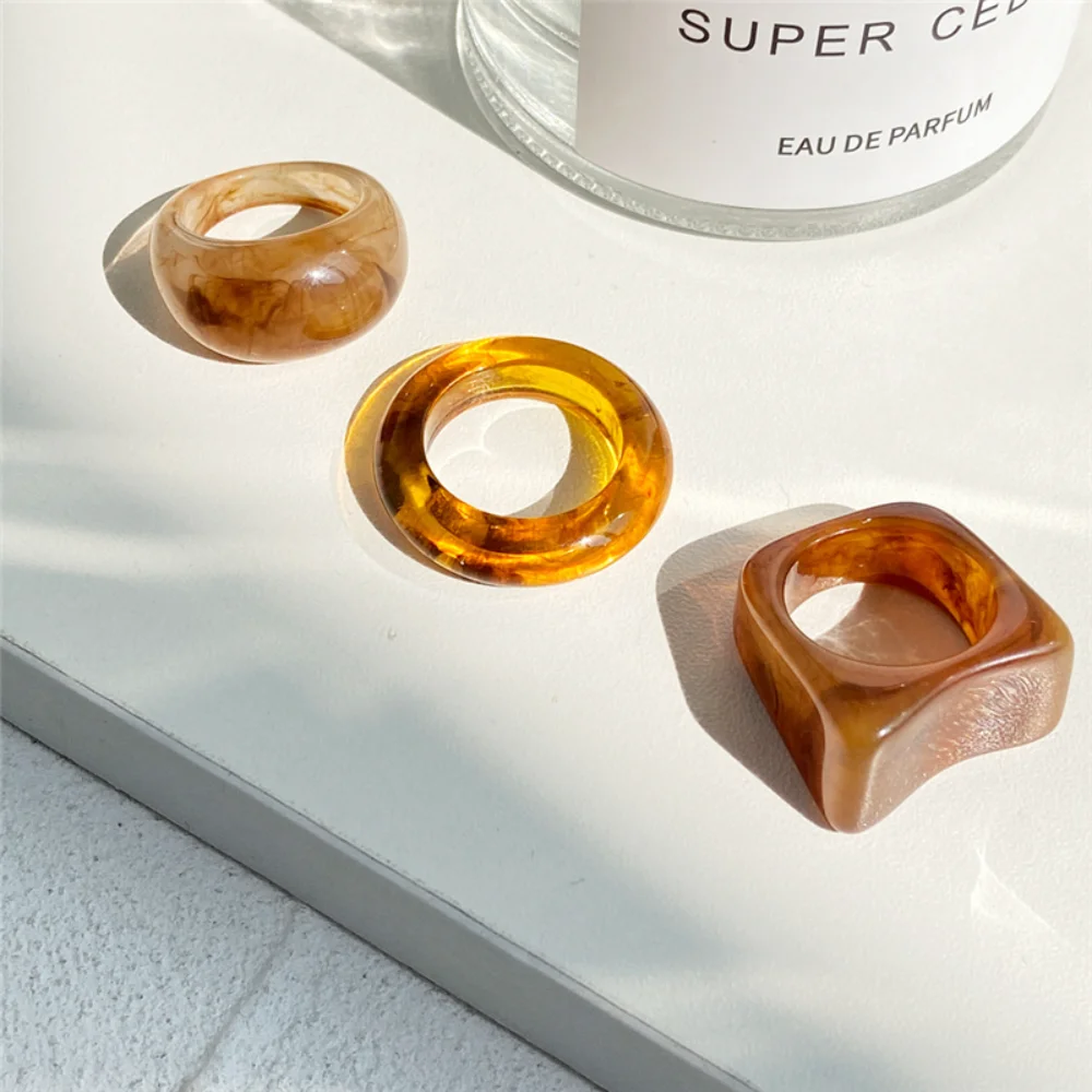 New Colorful Transparent Resin Acrylic Crystal Rhinestone Simple Geometric Square Round Rings Set for Women Fashion Jewelry