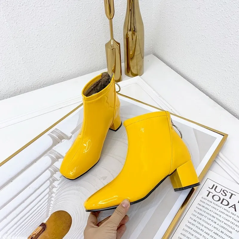 EGONERY/зимняя женская свадебная обувь милые ботильоны из лакированной кожи желтого, розового, красного и белого цветов женские ботинки на среднем каблуке 5,5 см, 45CN - Цвет: yellow