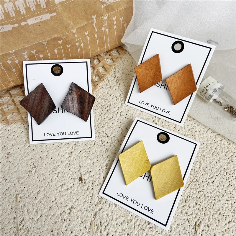 Trendy Korean Style Wooden Goemetric Earrings For Women Rhombus Minimalist Stud Earring 2020 Spring New Product Fashion Jewelry | Украшения