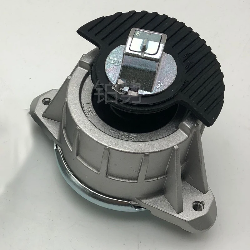 

Car Engine bracket engine bracket machine foot gearbox gearbox foot rubber 2012-2013mer ced esb enzE63 CL S63 W212 W218