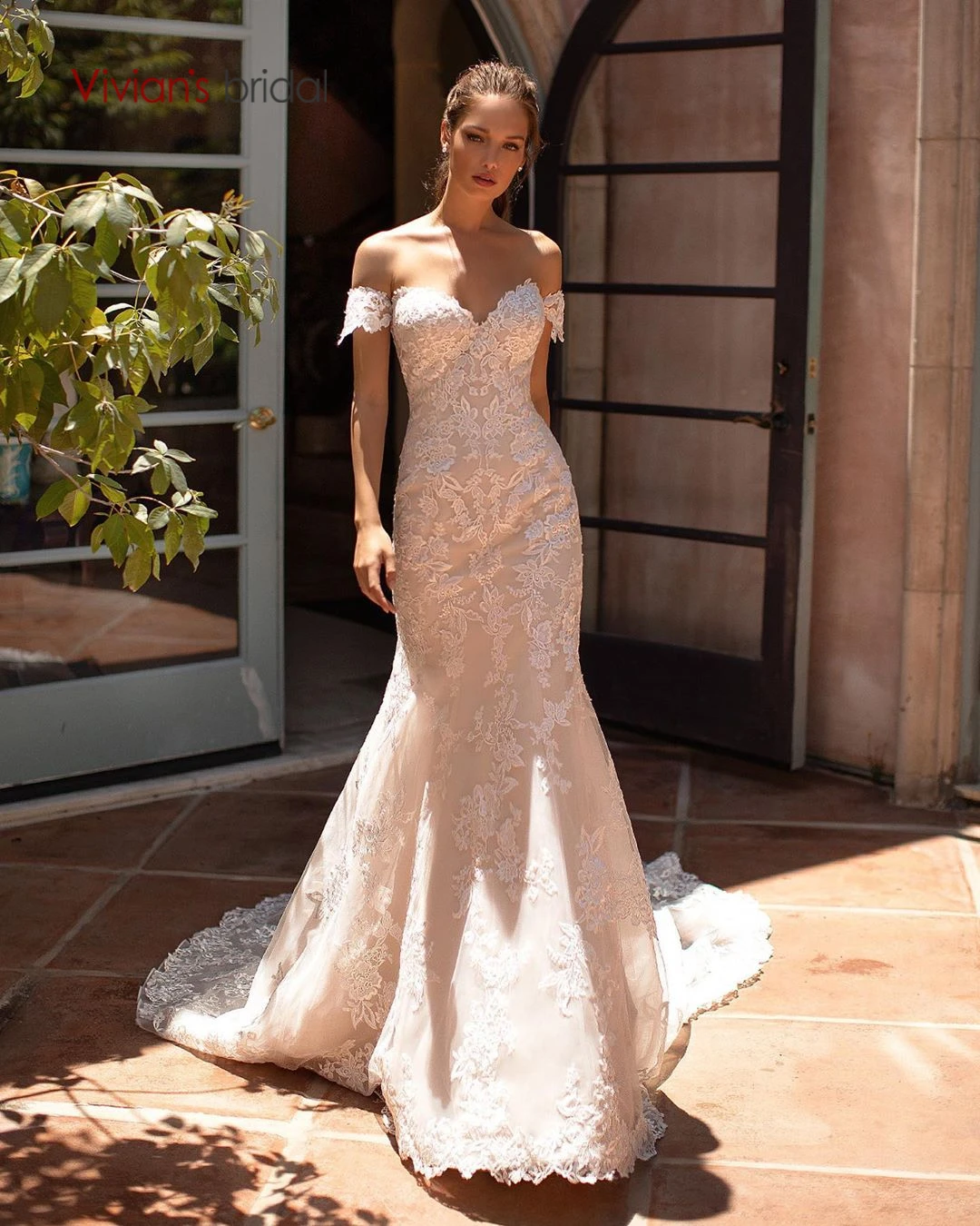 Vivian's Bridal Кружева Аппликации Бохо свадебное платье сексуальное с открытыми плечами суд Поезд свадебное платье длинное свадебное платье с открытой спиной