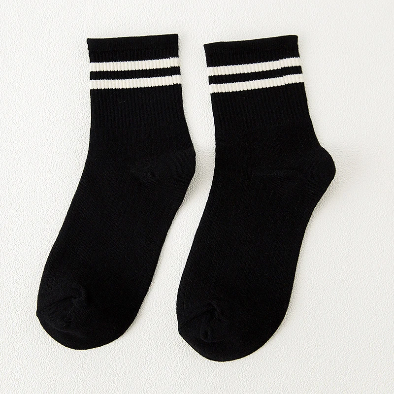 Высококачественные унисекс полосатые женские носки до лодыжки дышащие скейтборд женские хлопковые носки мужские удобные короткие носки - Цвет: Черный