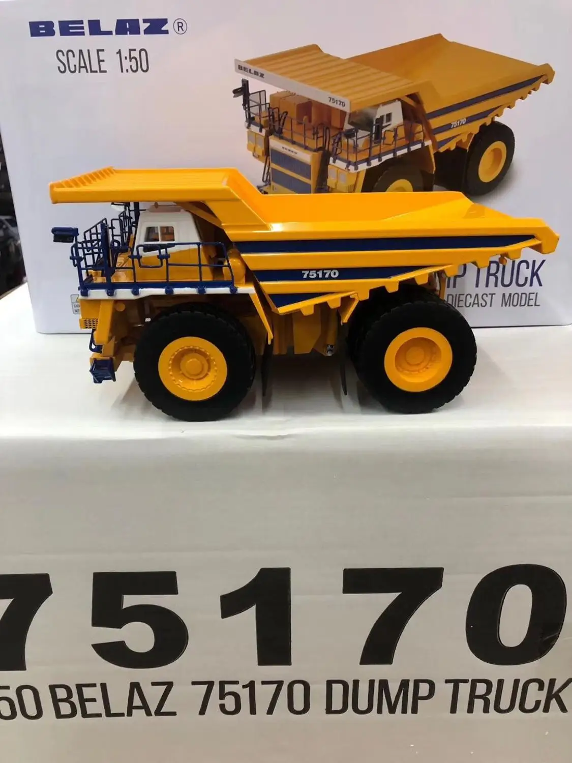 Belaz 75170 горный самосвал 1/50 литой под давлением модель бренд Diecast Masters