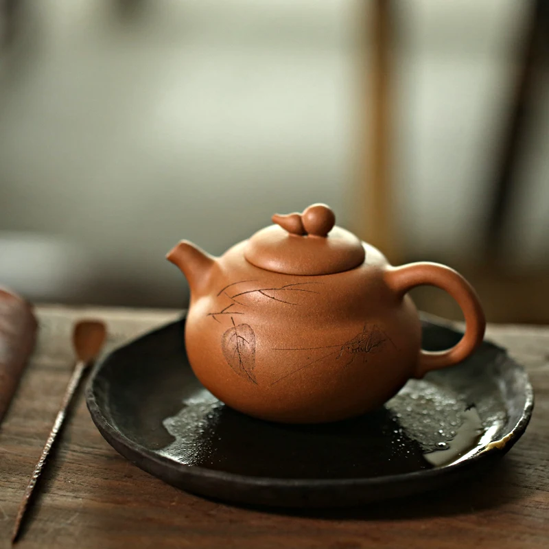 

★Yishuitang Yixing raw ore purple clay teapot tea set pure manual Duan clay gourd teapot