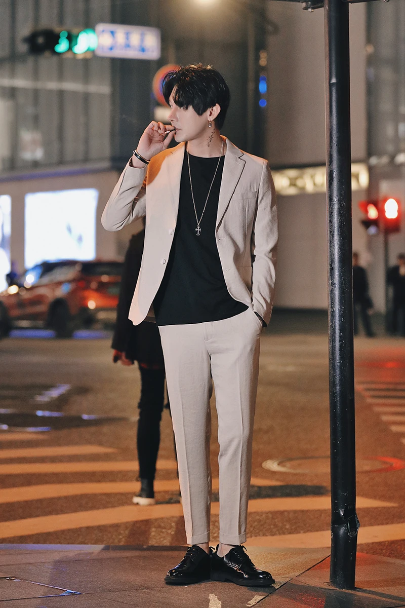 

2020 Spring And Summer Refreshing Beige Korean Single-breasted Two-piece Suit Casual Pants Men's Slim Casual Suit