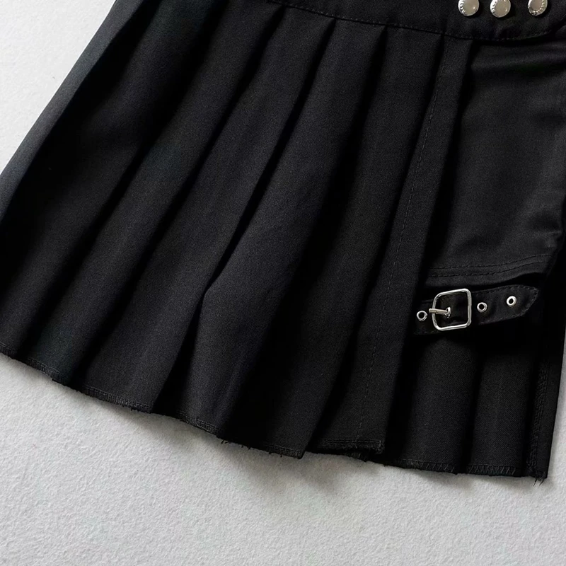 12474995467_676678908