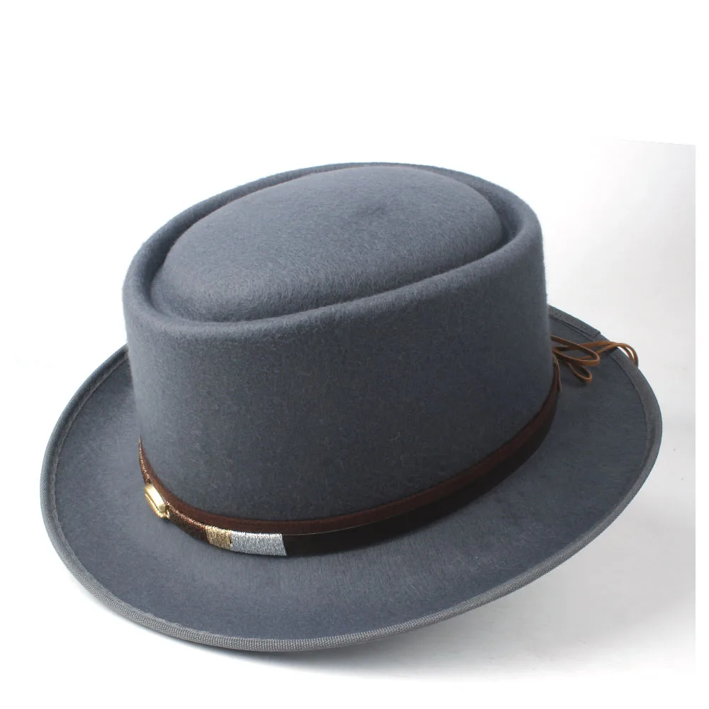 Unisex Men Women Pork Pie Hat With Belt Retro Trilby Hat Tea Party Hat Outdoor Casual Wool Flat Fedora Jazz Hat Size 58CM - Цвет: Gray