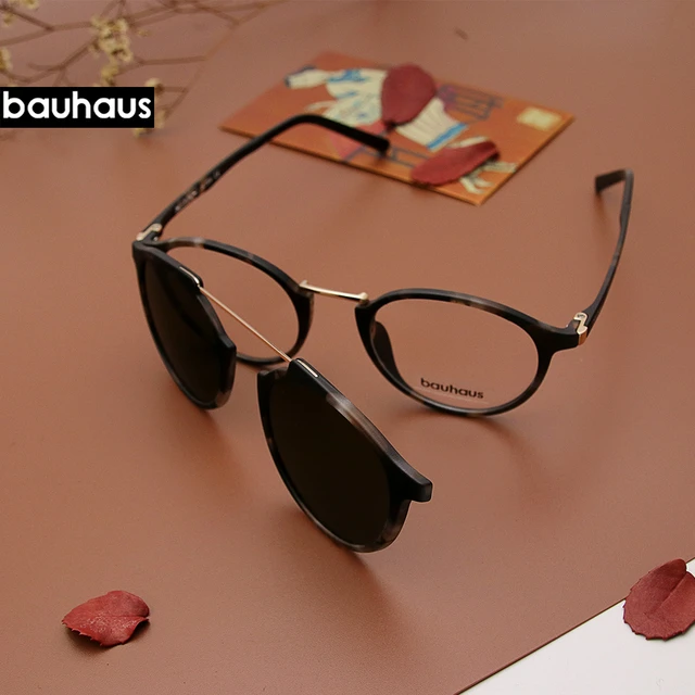 Buy Round Frame Eyeglasses for Men & Women at Best Prices - Lenskart