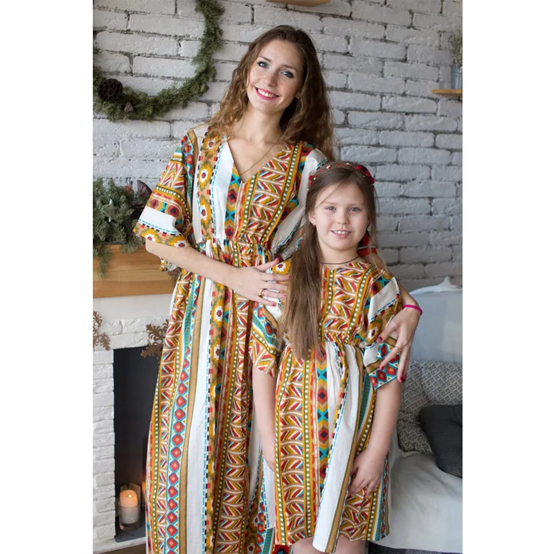 Autumn Mom and Daughter Dress Half Sleeve V-neck Vintage Print Long Dress Mommy and me clothes Matching Outfits E0264