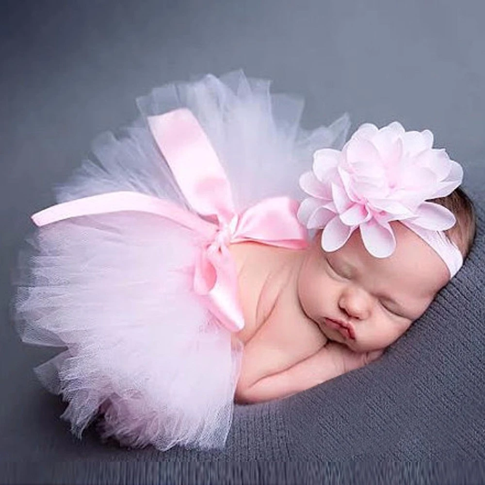 2Pcs Baby Newborn Photography Props Baby Tutu Skirt Photo Props and Flower Headband Hat for Newborn baby Photography Accessories baby boy souvenirs and giveaways	