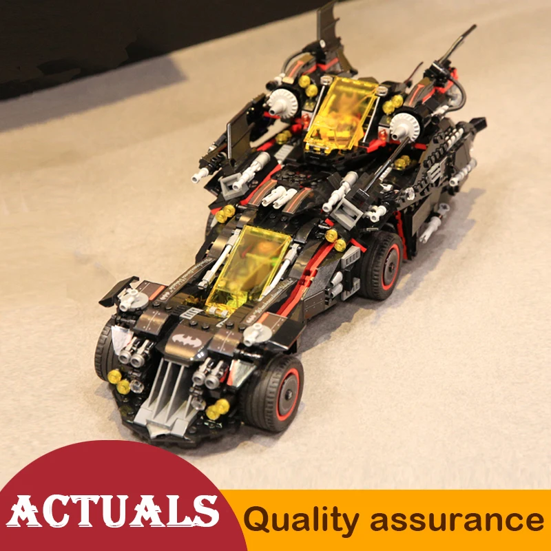 

4 In 1 DC Super Heroes Ultimate Batmobile Building Blocks Compatible legoed 70917 Batman Car Model Bricks Toys for Children