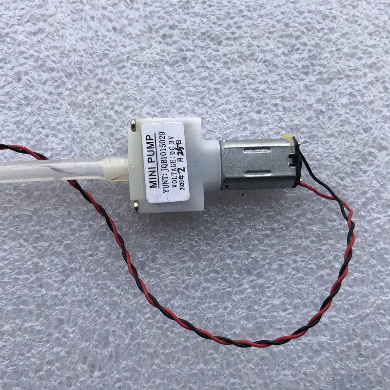 Ruota Destra Di Ricambio Louu Per Aspirapolvere ILife V3s Pro, V5s Pro, V50