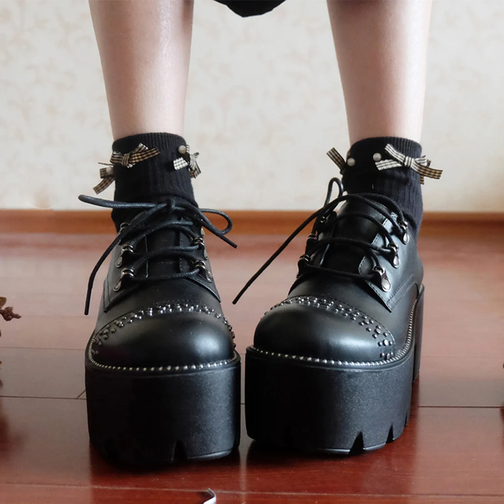 Rosetic Женская обувь в стиле «панк-толстая подошва торт тонкие туфли красивые тонкие обтягивающие ботинки "Харадзюку" с заклепками черного цвета Gorhic панк обувь для женщин и девушек;