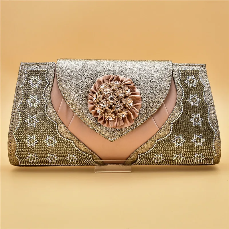 Новое поступление итальянские туфли и сумки подходящие к обуви с сумкой в