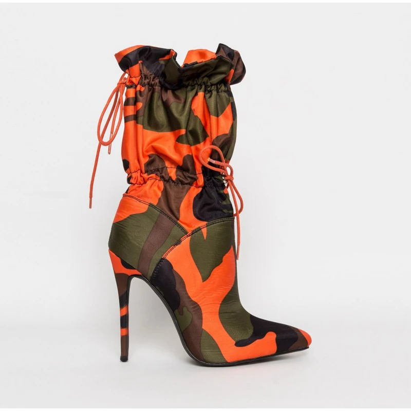 Женские камуфляжные ботильоны на шнуровке; пикантные женские ботинки с острым носком; женская модная обувь на тонком высоком каблуке для ночного клуба
