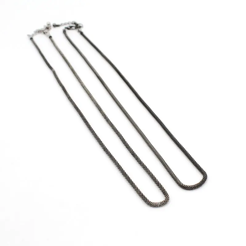 Винтажная цепочка из змеиной кожи круглая однослойная на голой цепочке| |